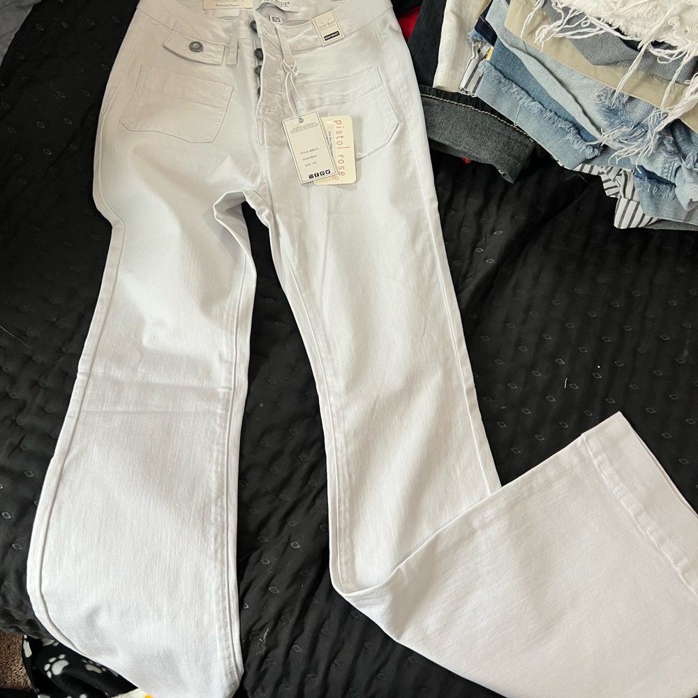 NWTS Judy Blue white flare jeans sz 1
